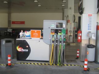 Gasolinera. Su especial riesgo obliga a este tipo de empresas a contar con un servicio de prevencin propio.