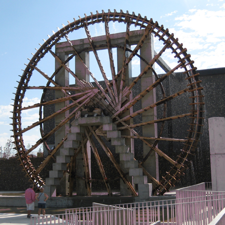 Noria montada por artesanos Sirios en Zaragoza, para EXPO08