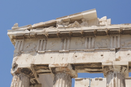 partenon_distorsionmetopas Partenón: desplazamiento de las metopas