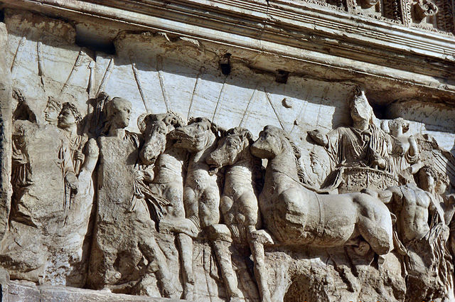 Arco de Tito. Tito sobre la cuadriga triunfal.
