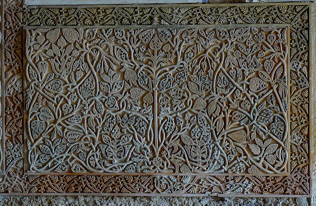 Árbol de la vida en los relieves del Salón Rico