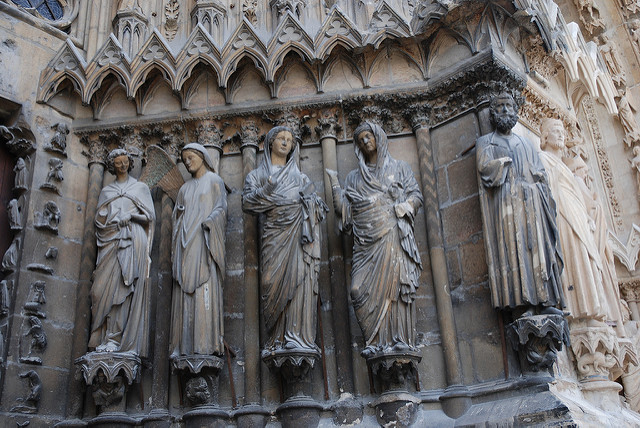 Grupo de la Anunciación y la Visitación Grupo de la Anunciación y la Visitación