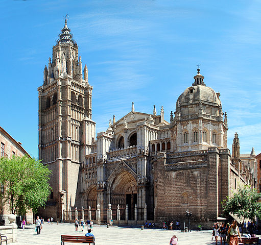 Fachada de la Catedral de Toledo Fachada de la Catedral de Toledo