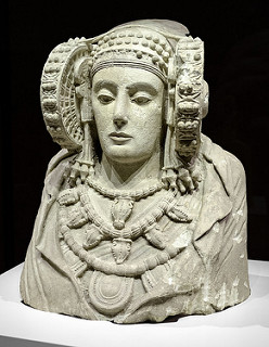 Dama de Elche Dama de Elche