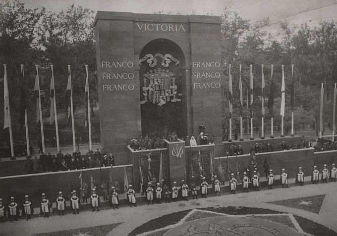 Desfile de la victoria de Franco Desfile de la victoria de Franco