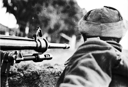 Soldado en el frente de Aragón