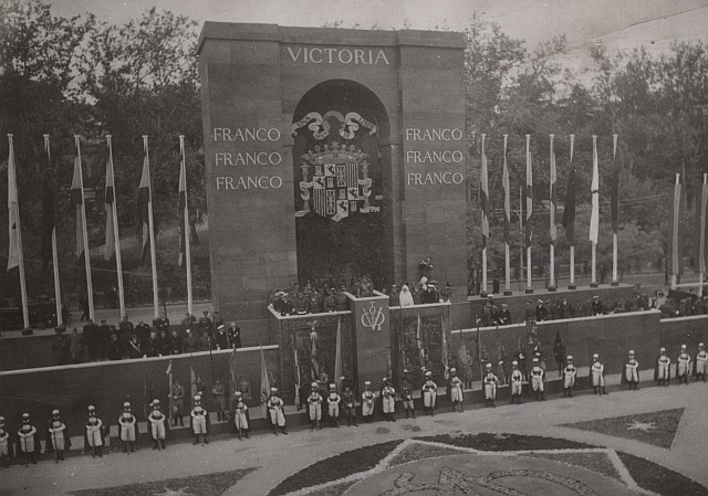 Desfile de la victoria de Franco